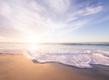 En otoño también se disfruta de la playa